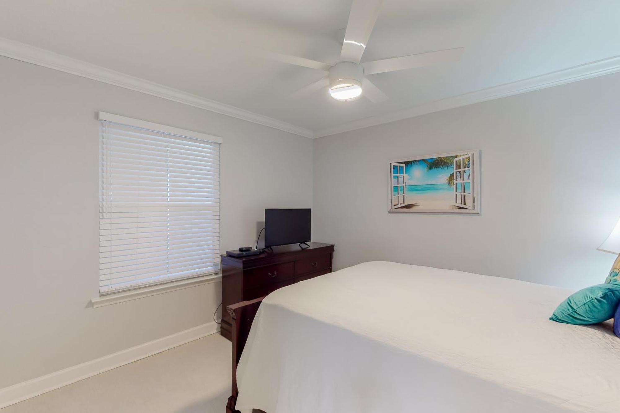 Island Echos 7Th Floor Condos شاطئ فورت والتون الغرفة الصورة