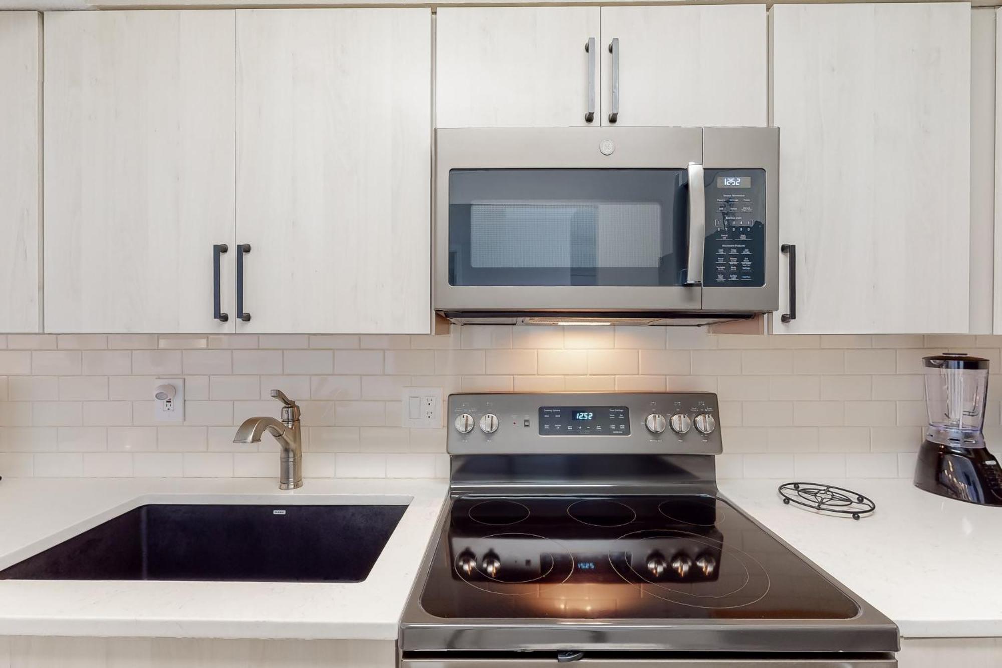 Island Echos 7Th Floor Condos شاطئ فورت والتون الغرفة الصورة